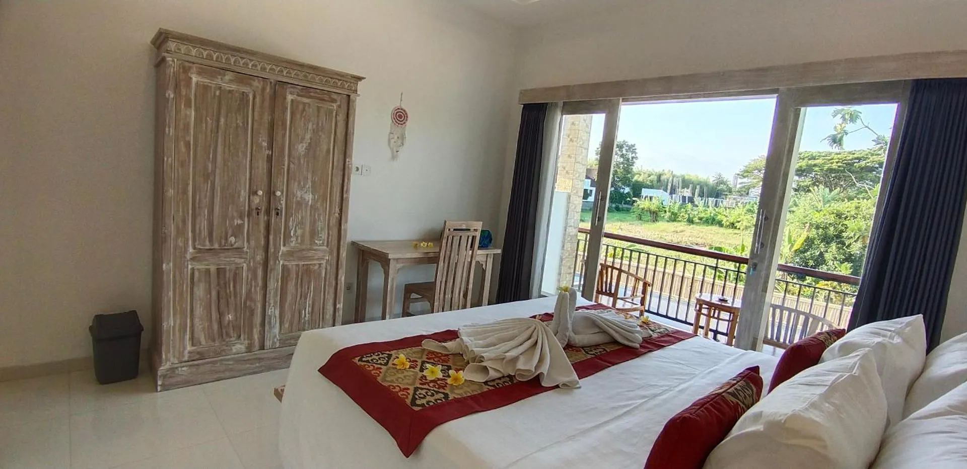 The Lebak Sari Guesthouse Umalas  Guest house Umalas (Bali)